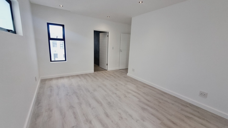 4 Bedroom Property for Sale in Sandown Western Cape